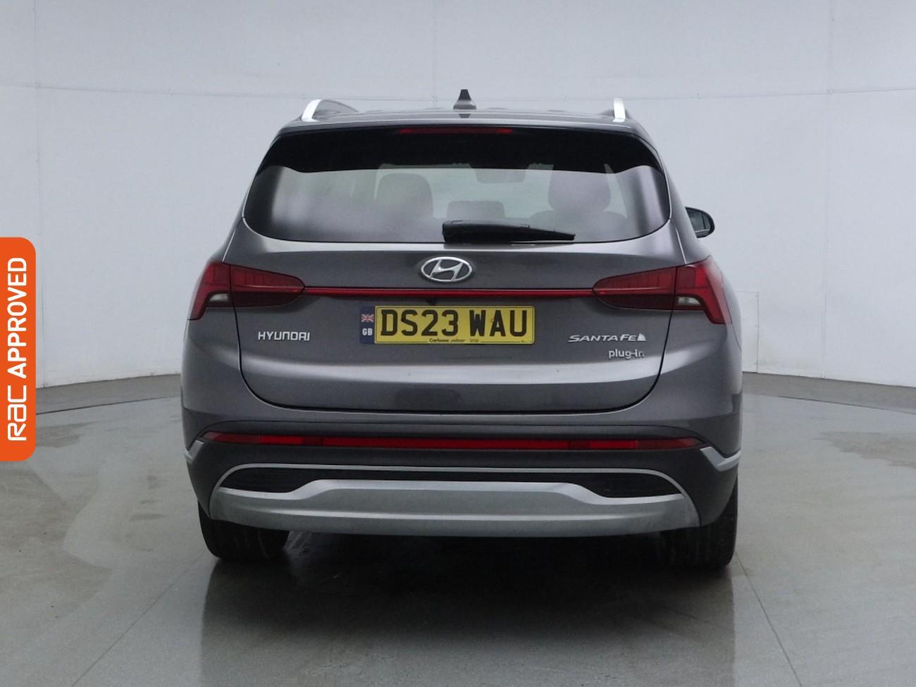 Hyundai Santa FE view 9
