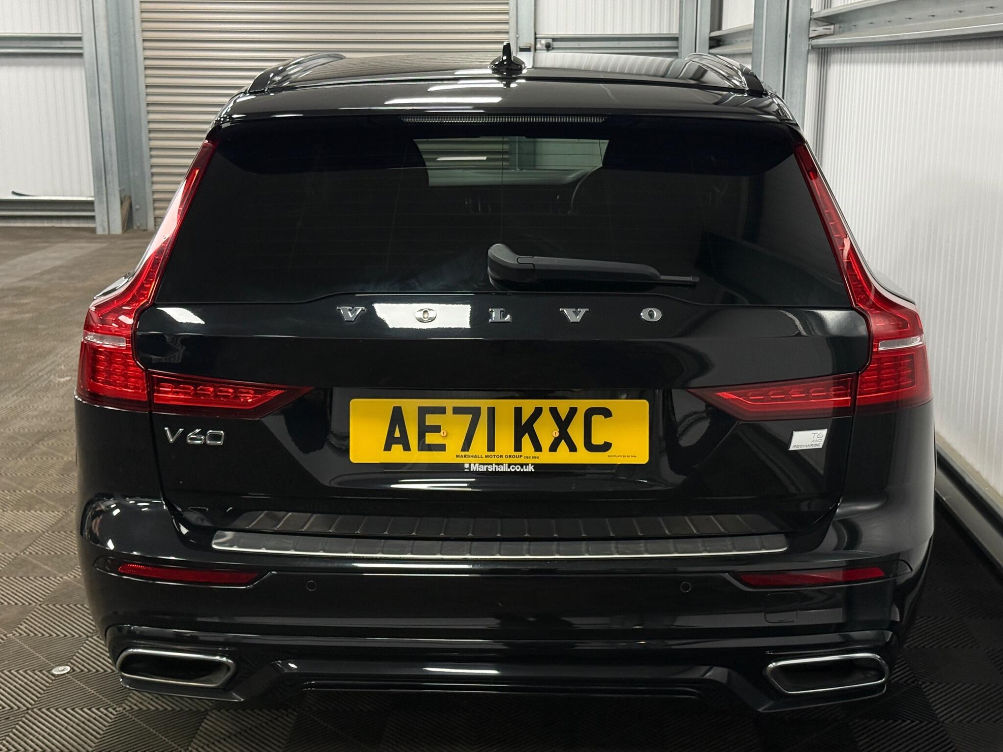 Volvo V60 view 11