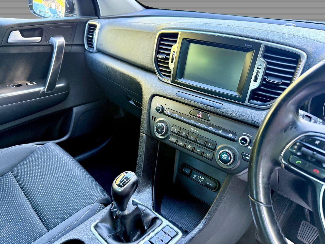 Kia Sportage view 24