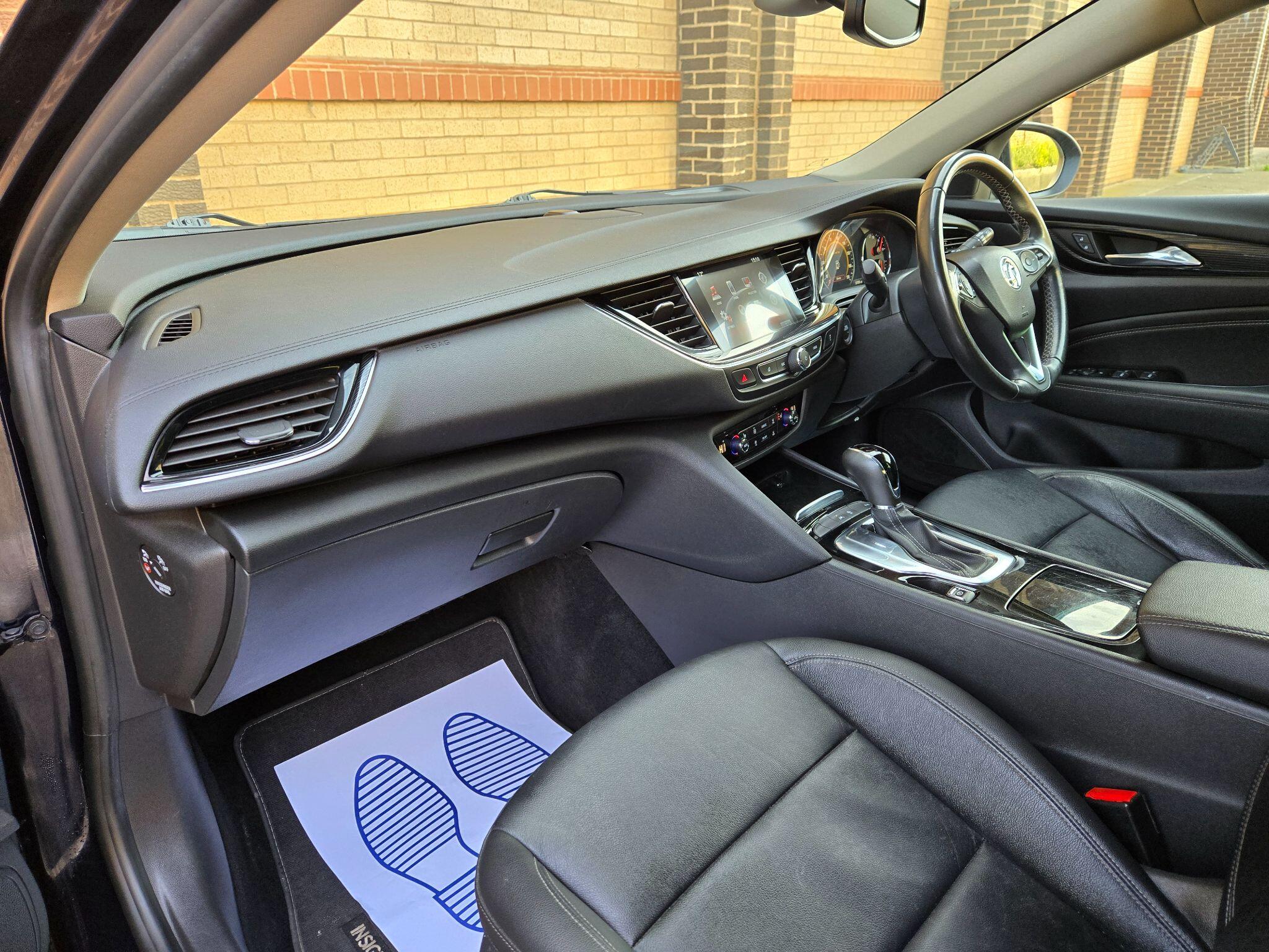 2017 Vauxhall Insignia 1.6 Turbo D BlueInjection Elite Nav Grand Sport Euro 6 (s/s) 5dr • 87,000 miles image 8