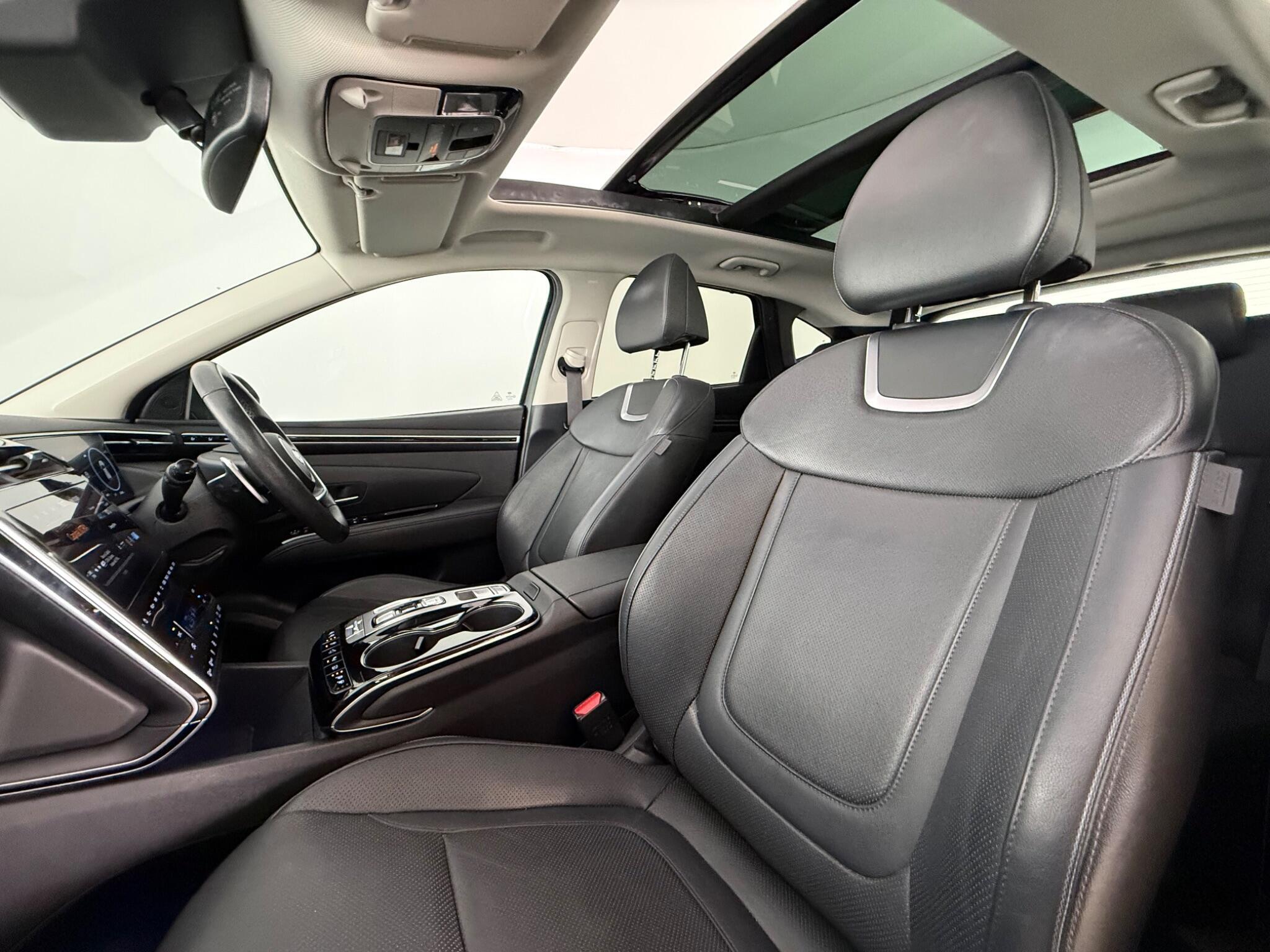 Hyundai Tucson view 32