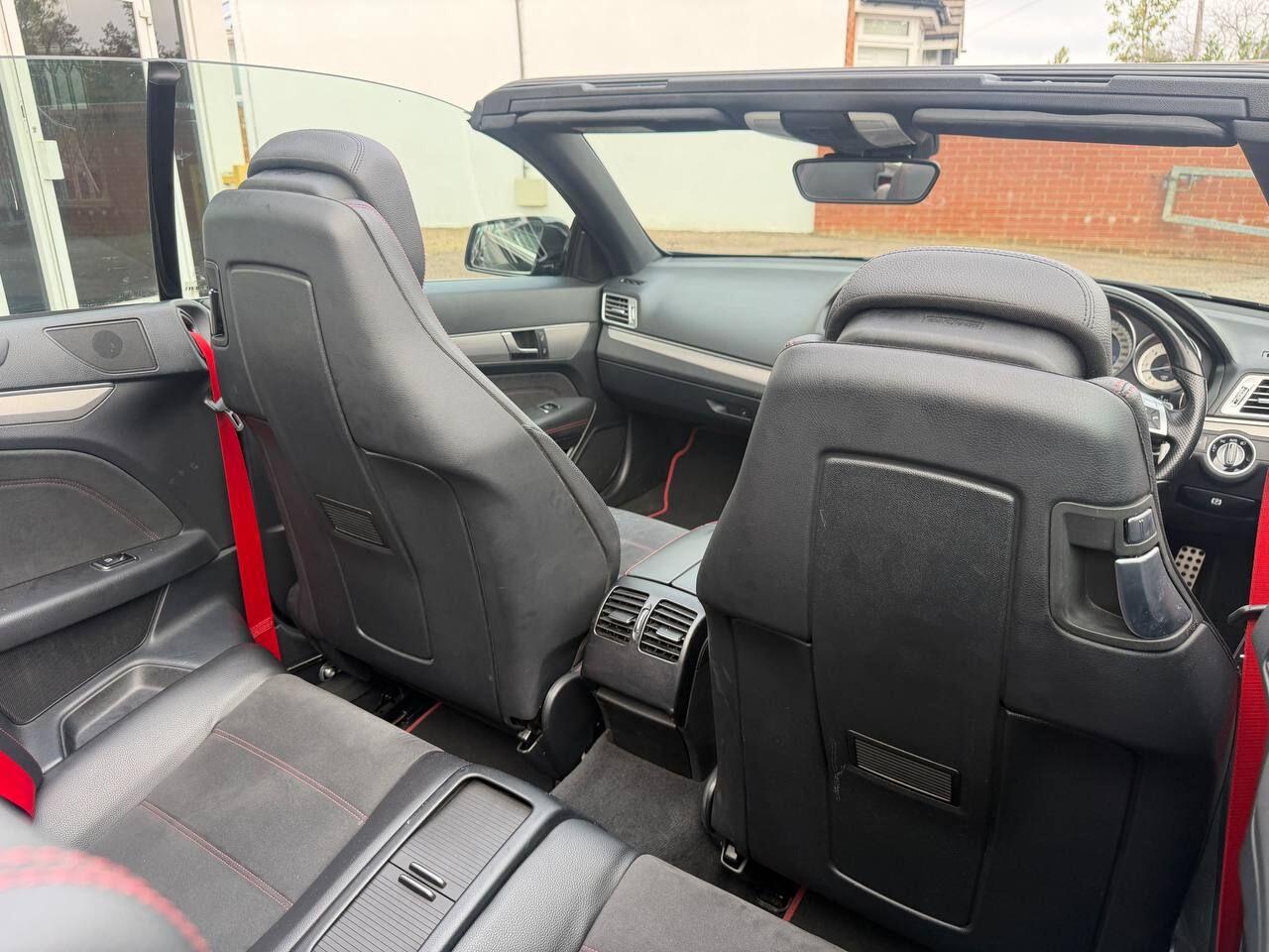 Mercedes-Benz E-Class view 16