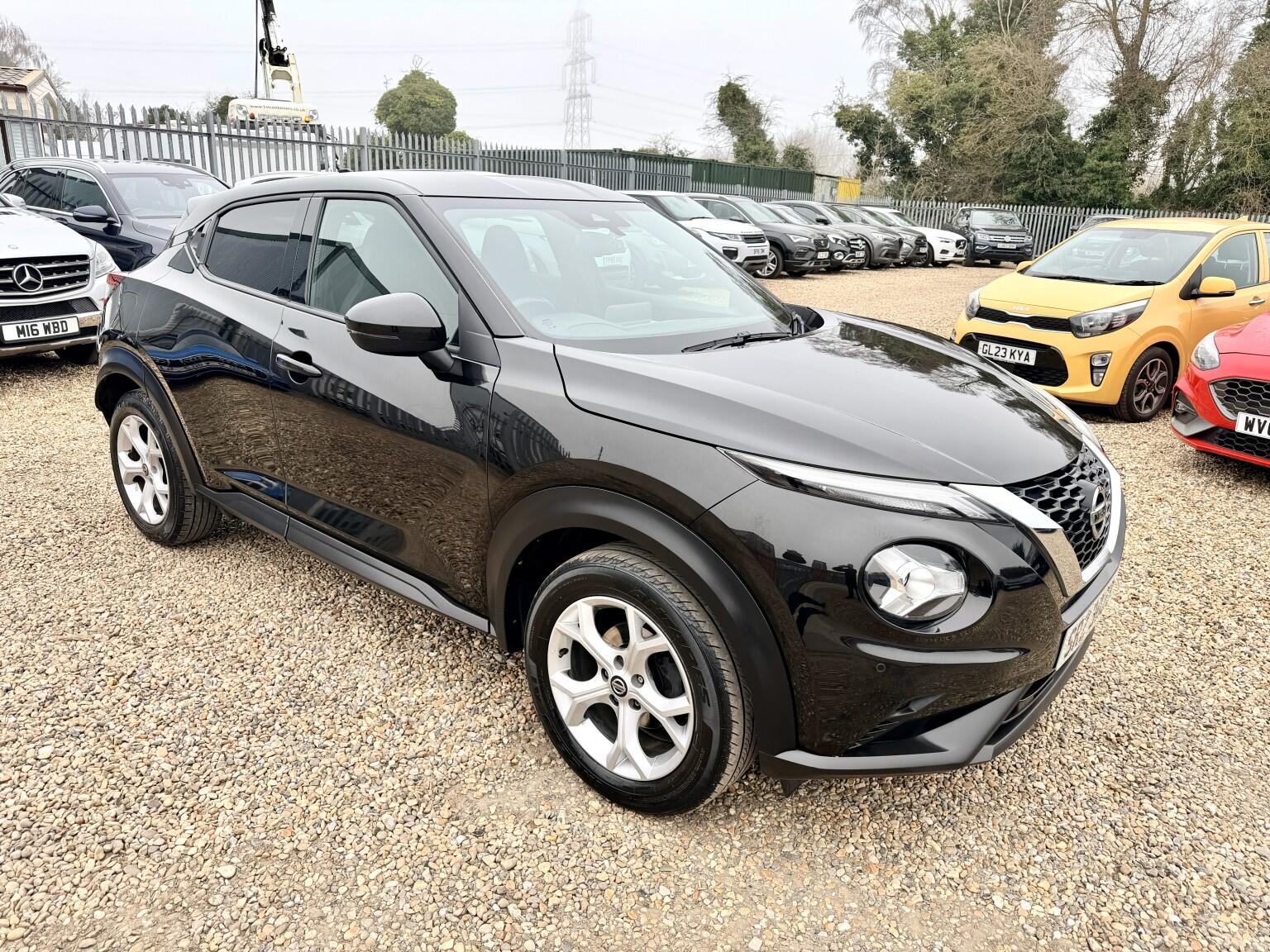 Nissan Juke view 2