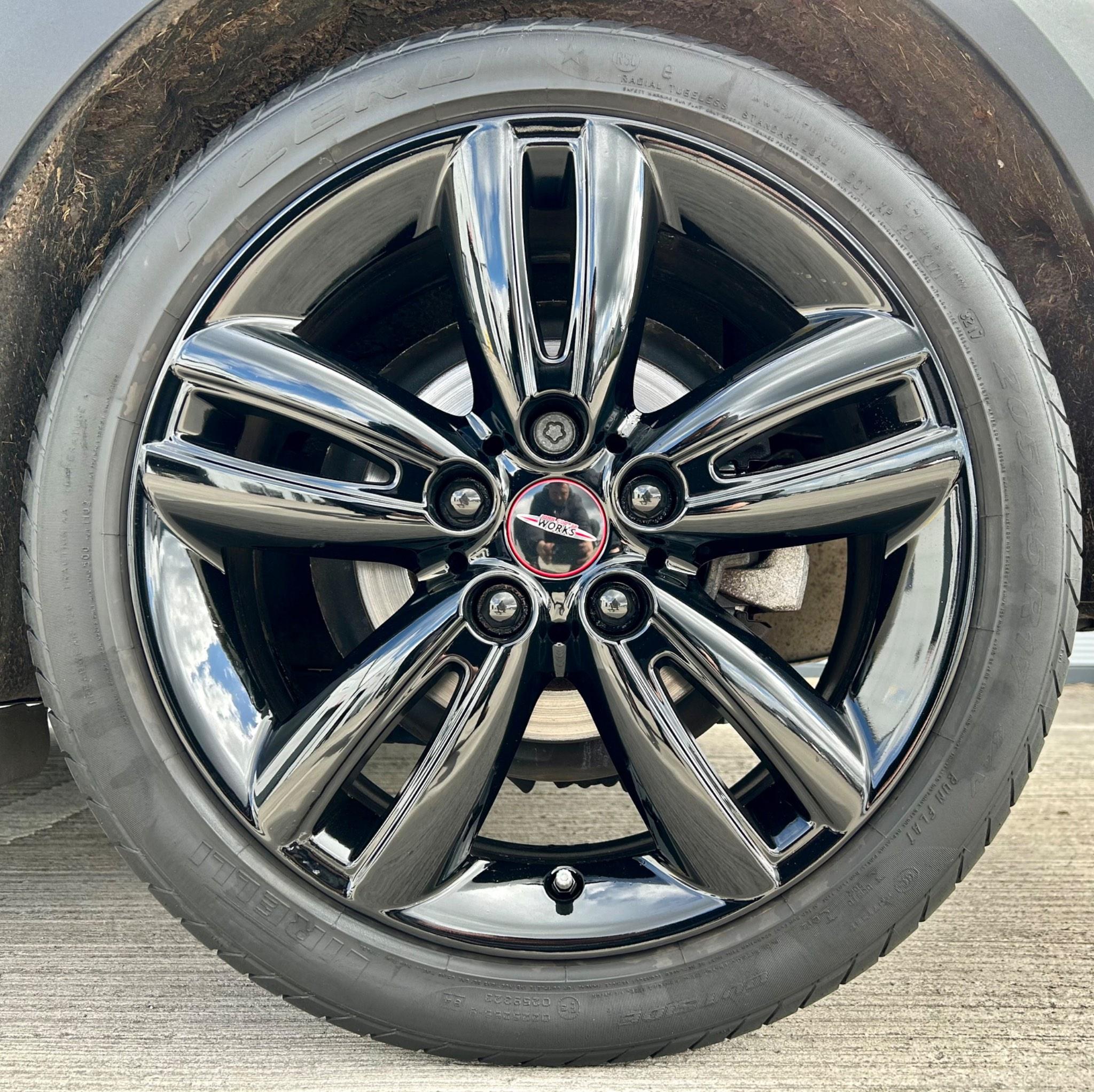 MINI Hatch view 20