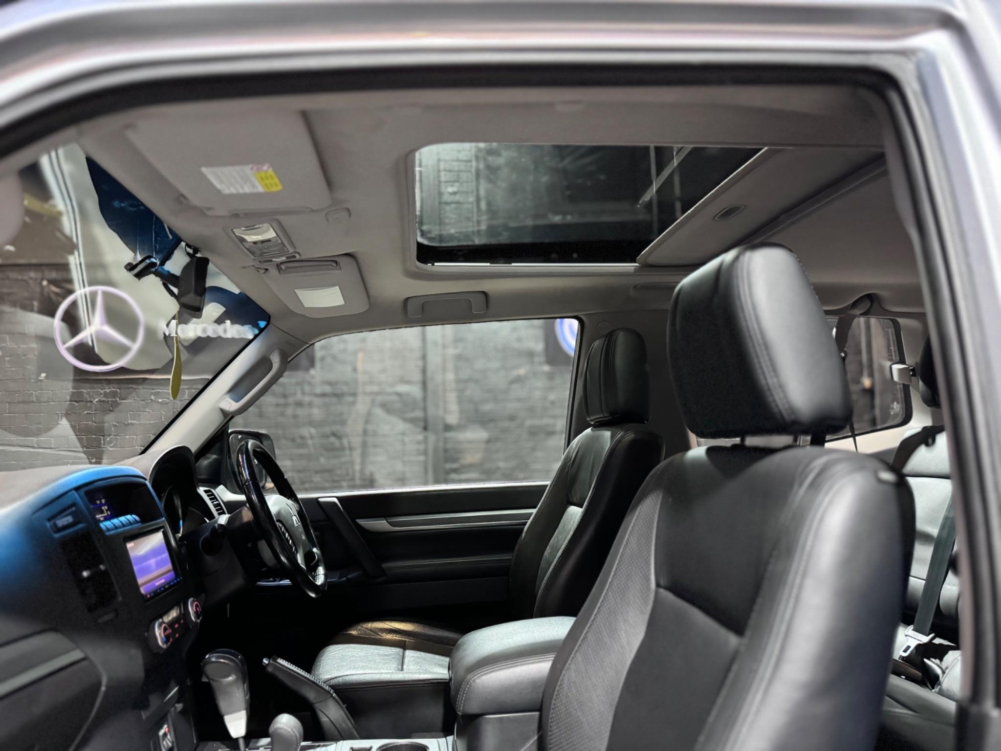 Mitsubishi Shogun view 66