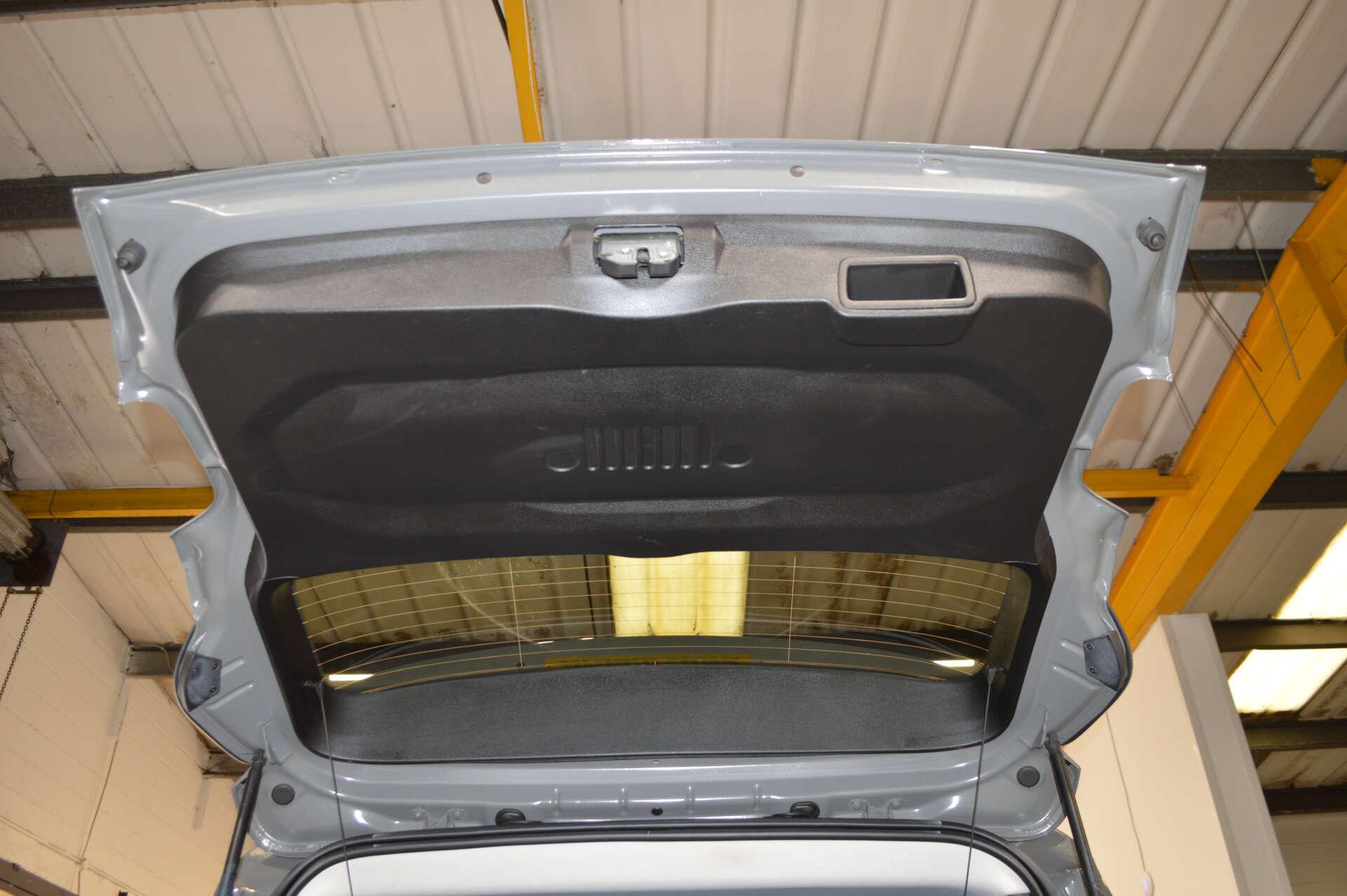 Jeep Renegade view 28