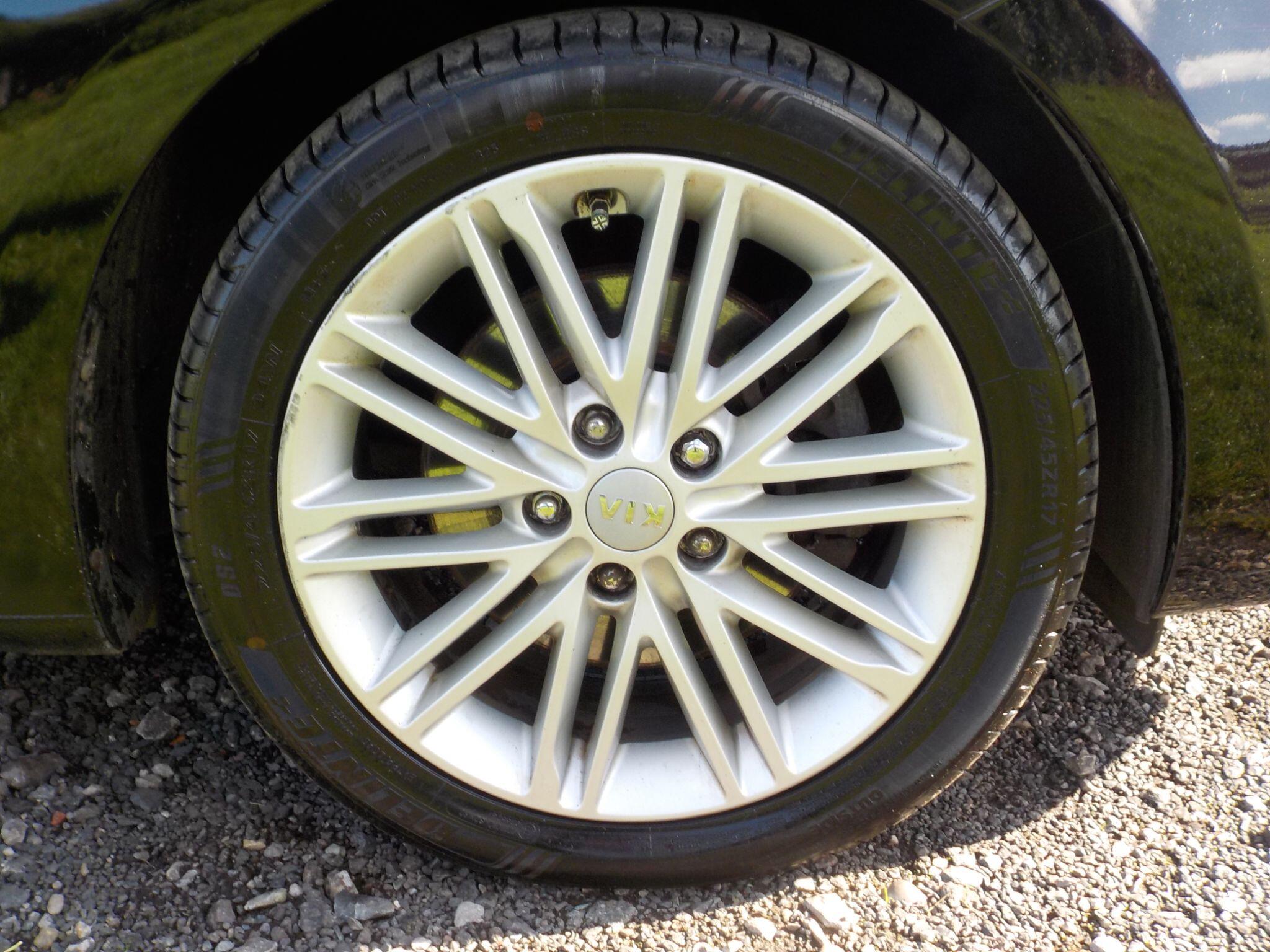 Kia Carens 1.7 CRDi 3 Euro 6 (s/s) 5dr