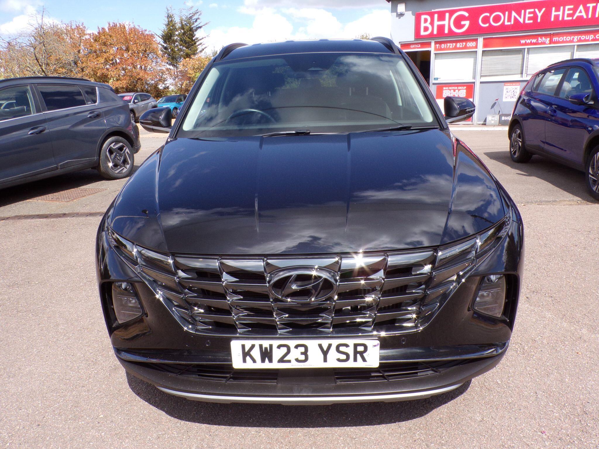 Hyundai Tucson view 3