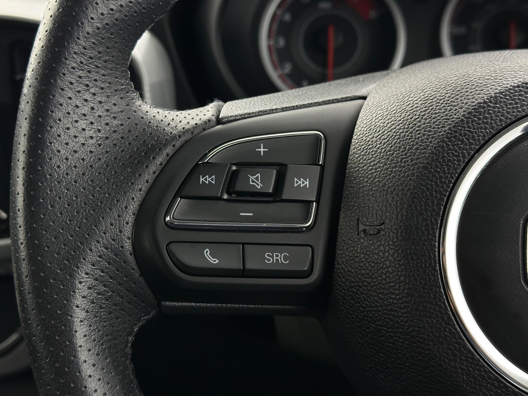 MG MG3 view 15