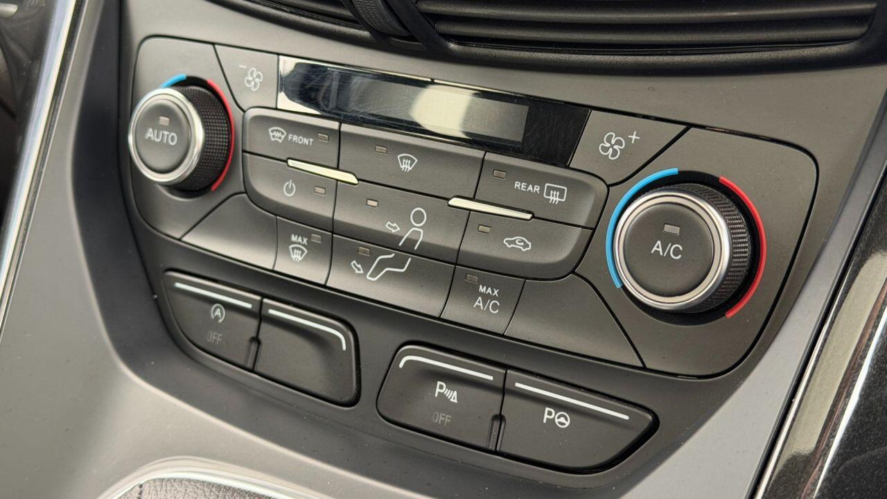 Ford Kuga view 26