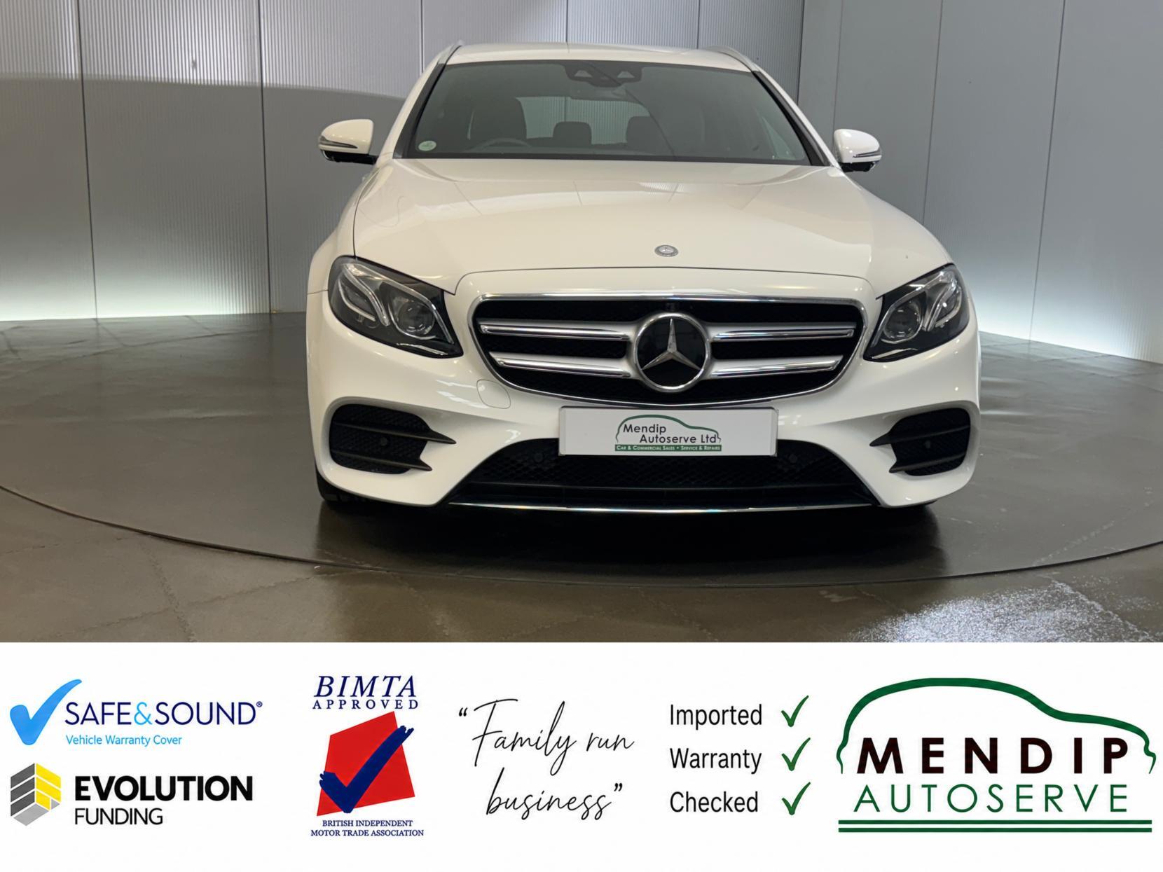 Mercedes-Benz E Class view 37
