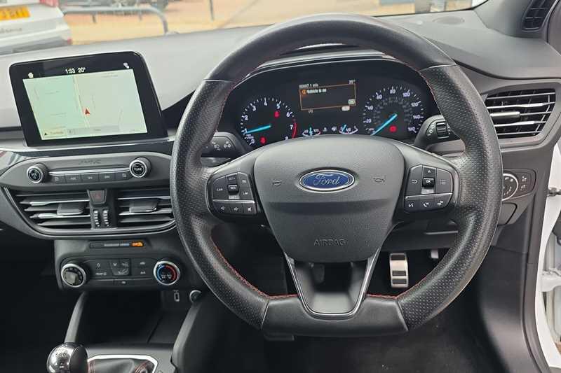Ford Focus view 11