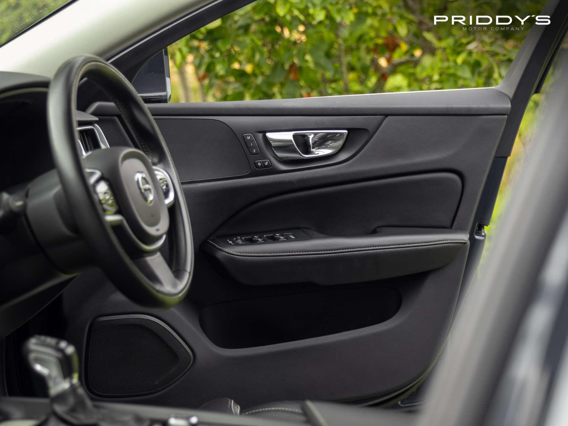 Volvo V60 view 19