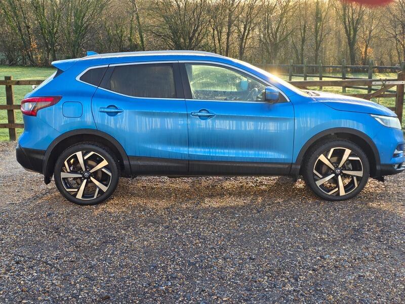 2017 Nissan Qashqai 1.2 DIG-T Tekna 2WD Euro 6 (s/s) 5dr • 58,000 miles image 4