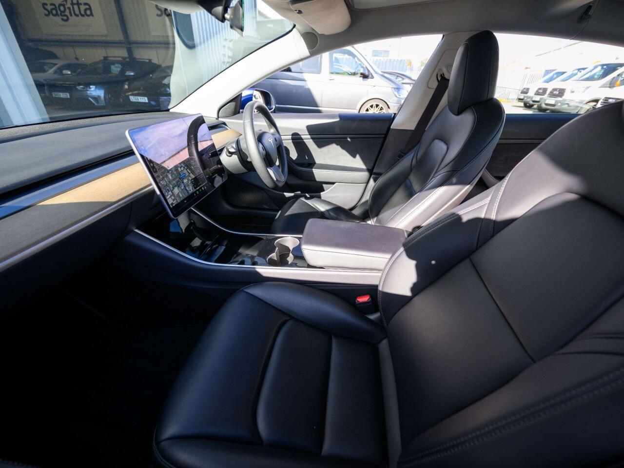 Tesla Model 3 view 16