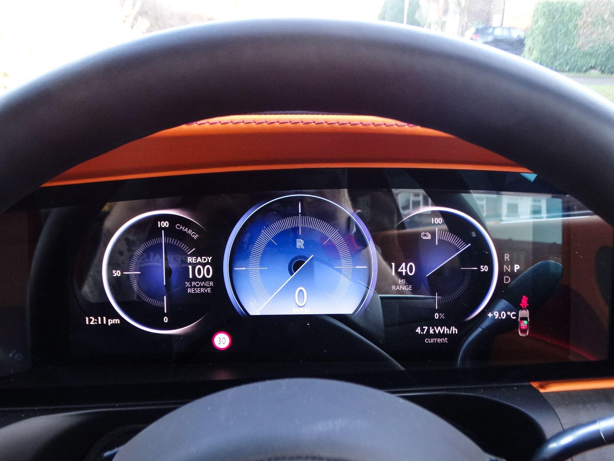 Rolls-Royce Spectre view 20
