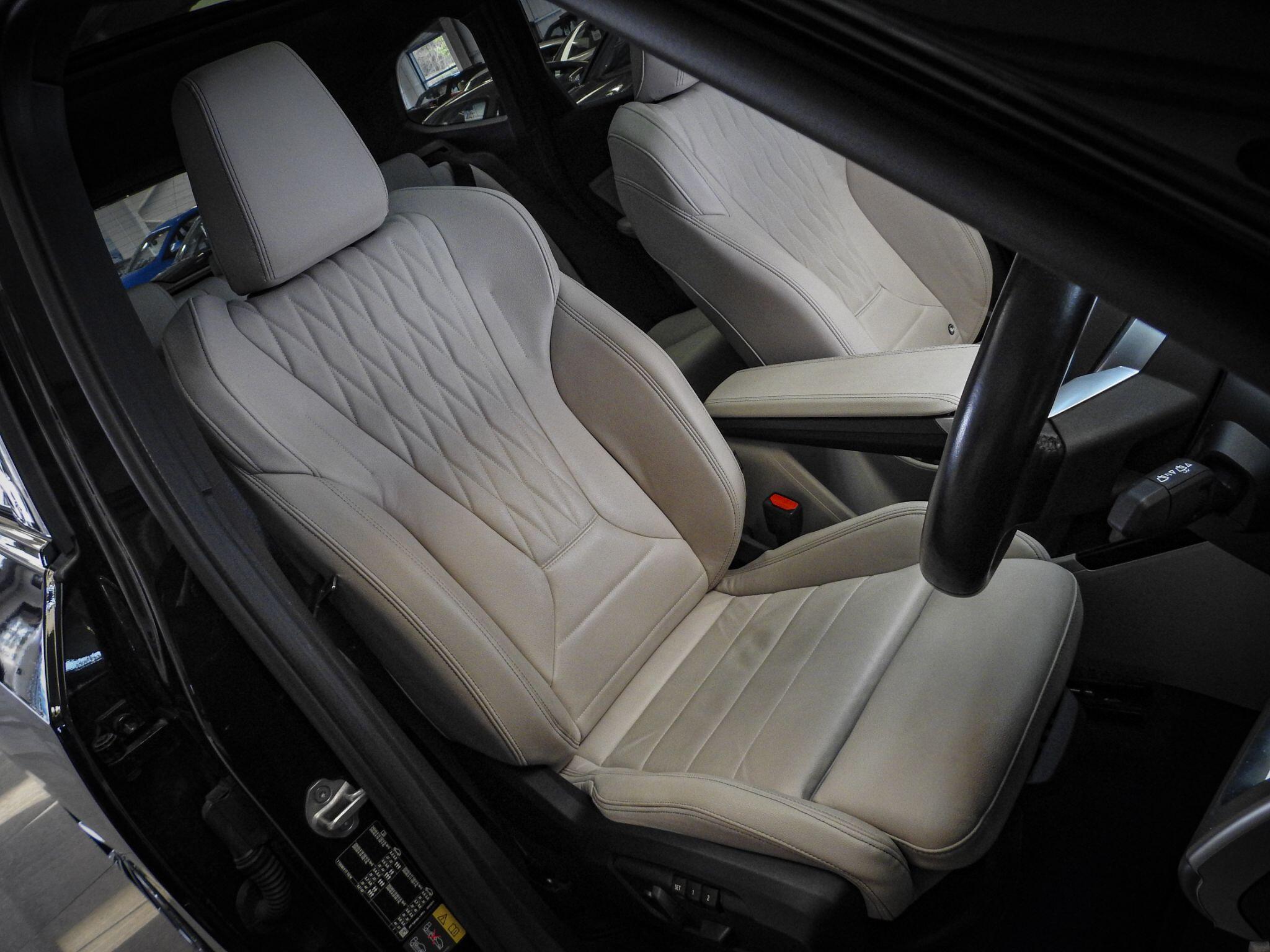 BMW Ix1 view 39
