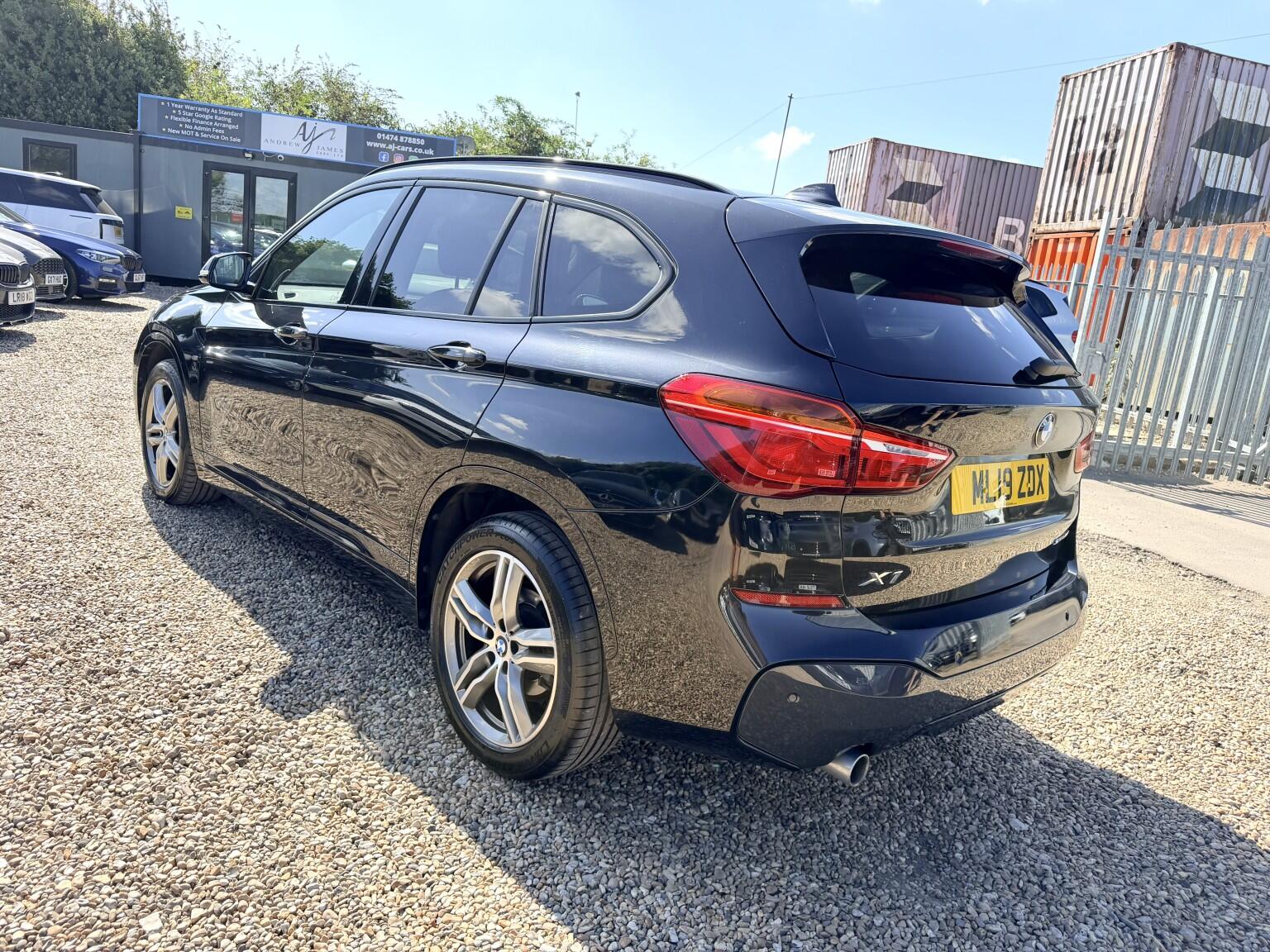 BMW X1 view 7