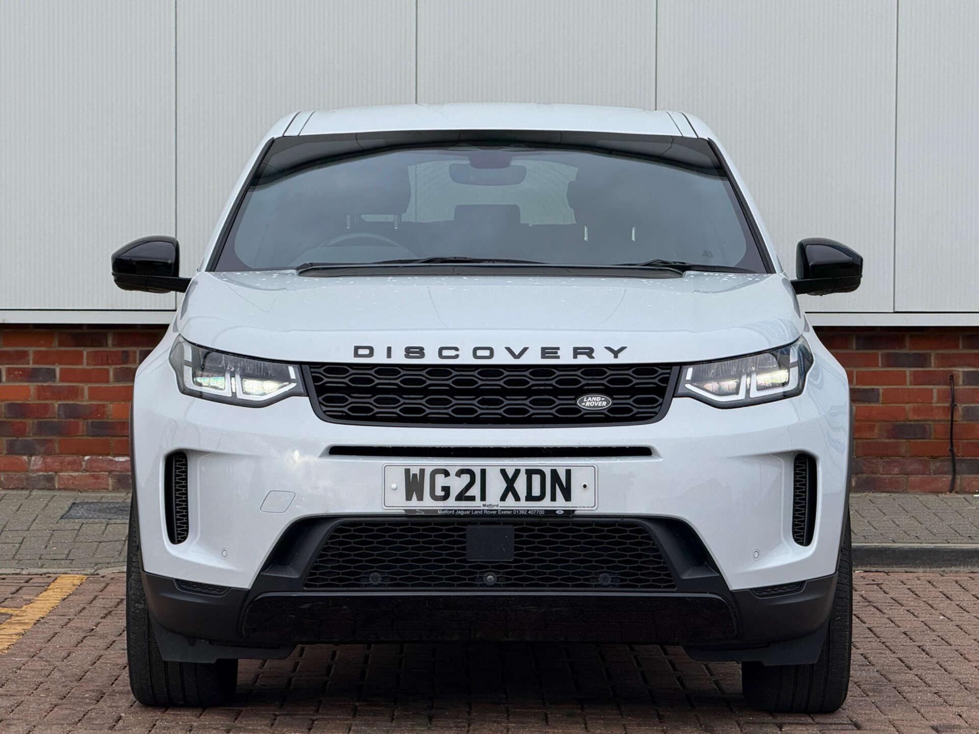 Land Rover Discovery Sport view 2
