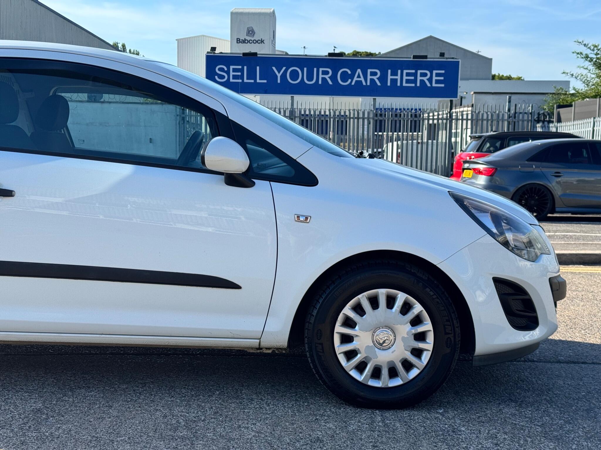 Vauxhall Corsa Van view 17