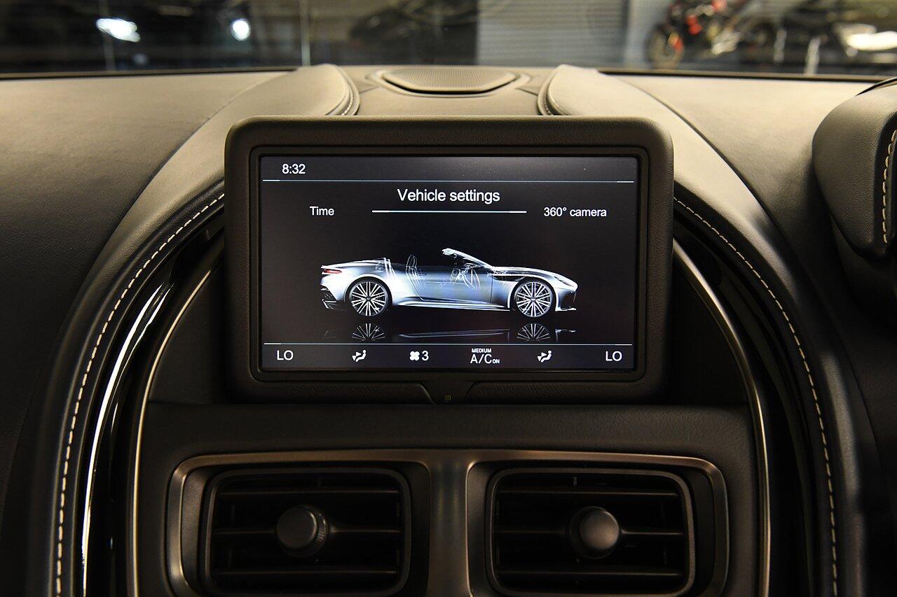 Aston Martin DBS view 17
