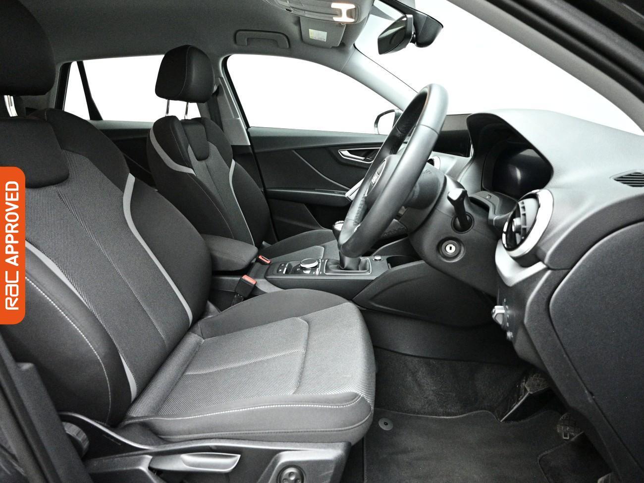 Audi Q2 view 12