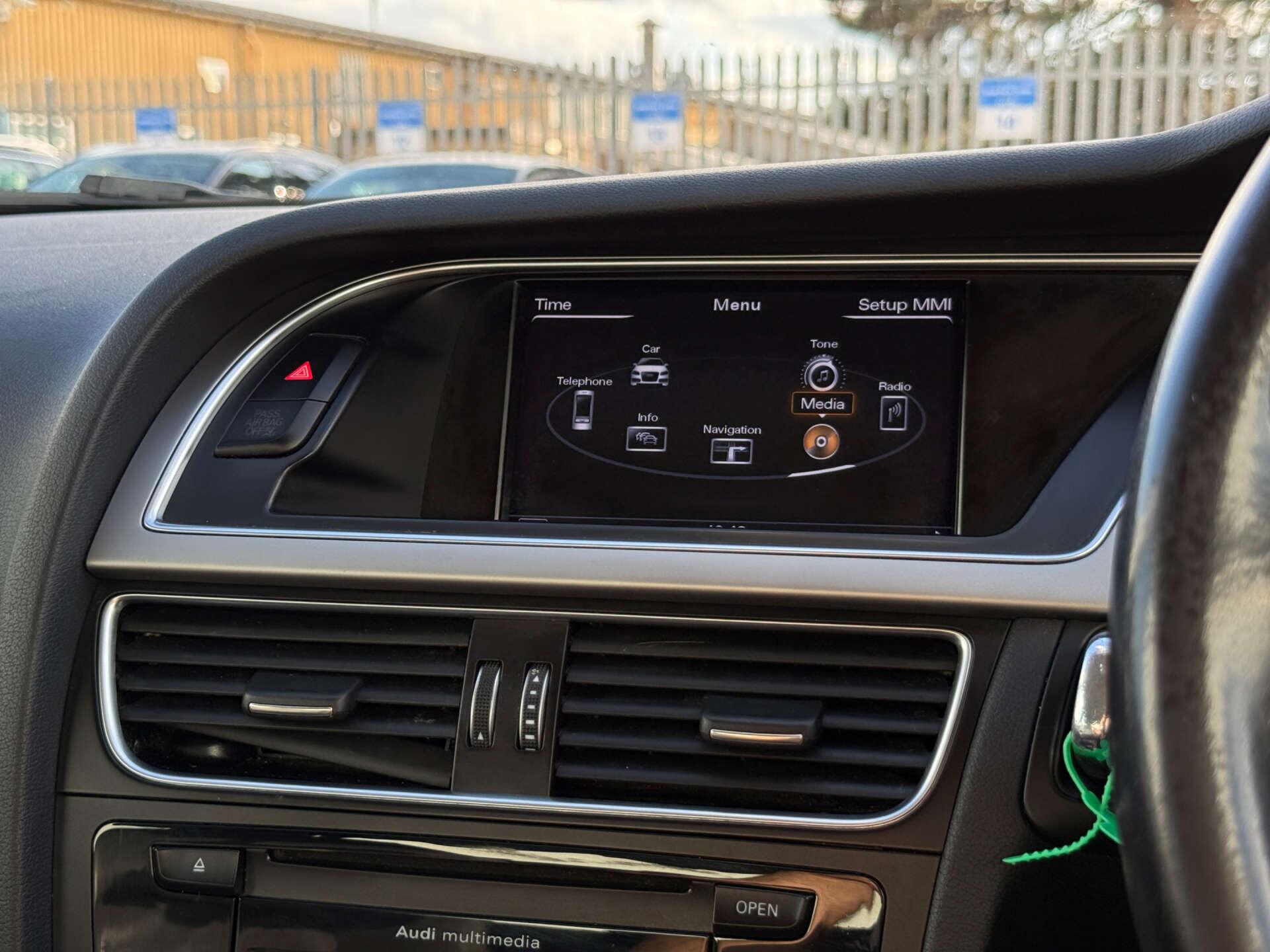 Audi A4 view 66