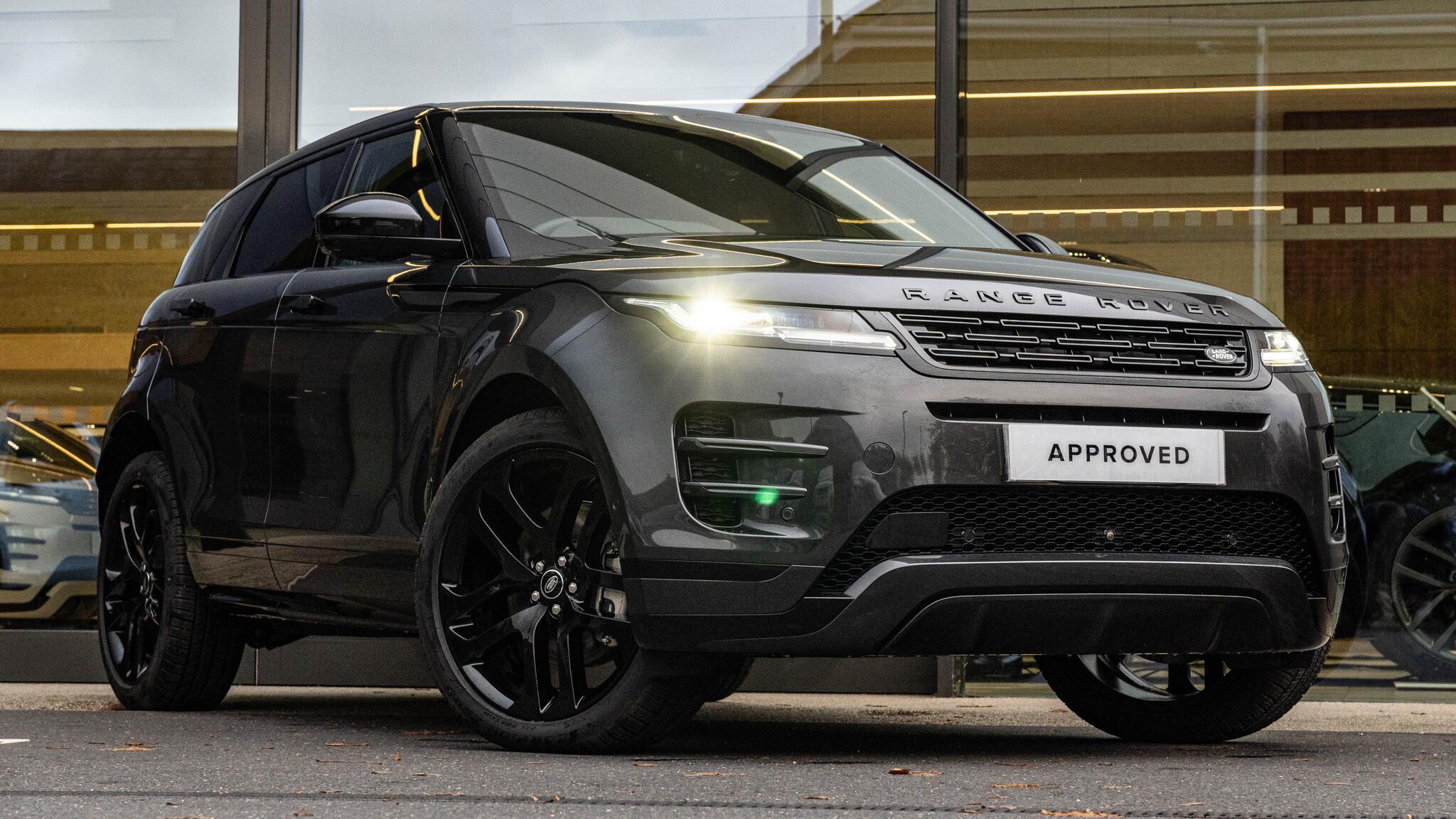 Land Rover Range Rover Evoque view 26