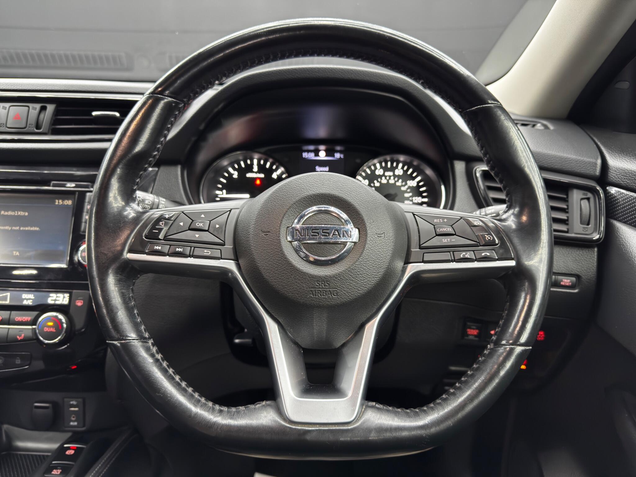 Nissan X-Trail view 19