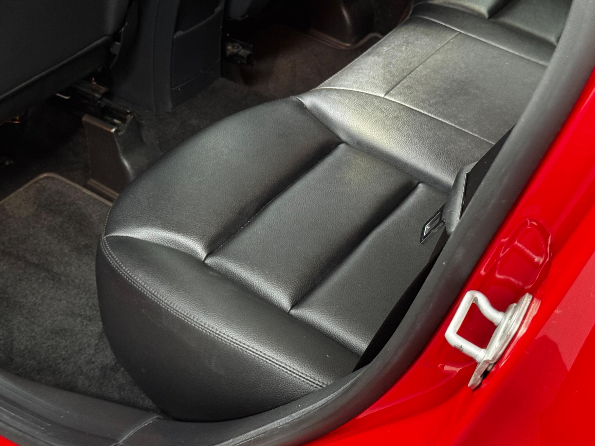 Mercedes-Benz B-Class view 65