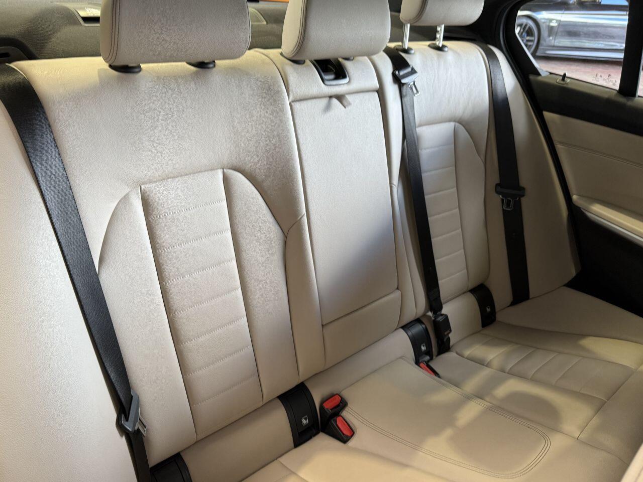 BMW 3 Series view 65