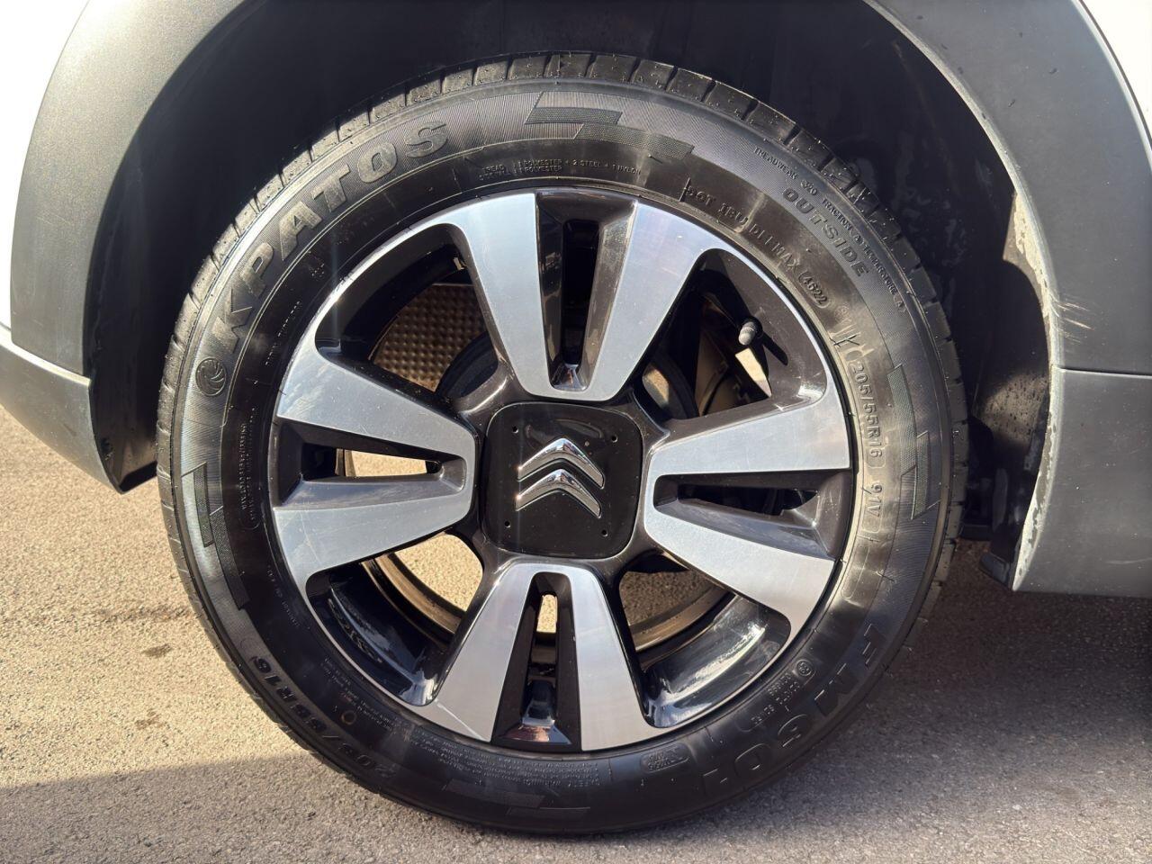 Citroen C3 view 35