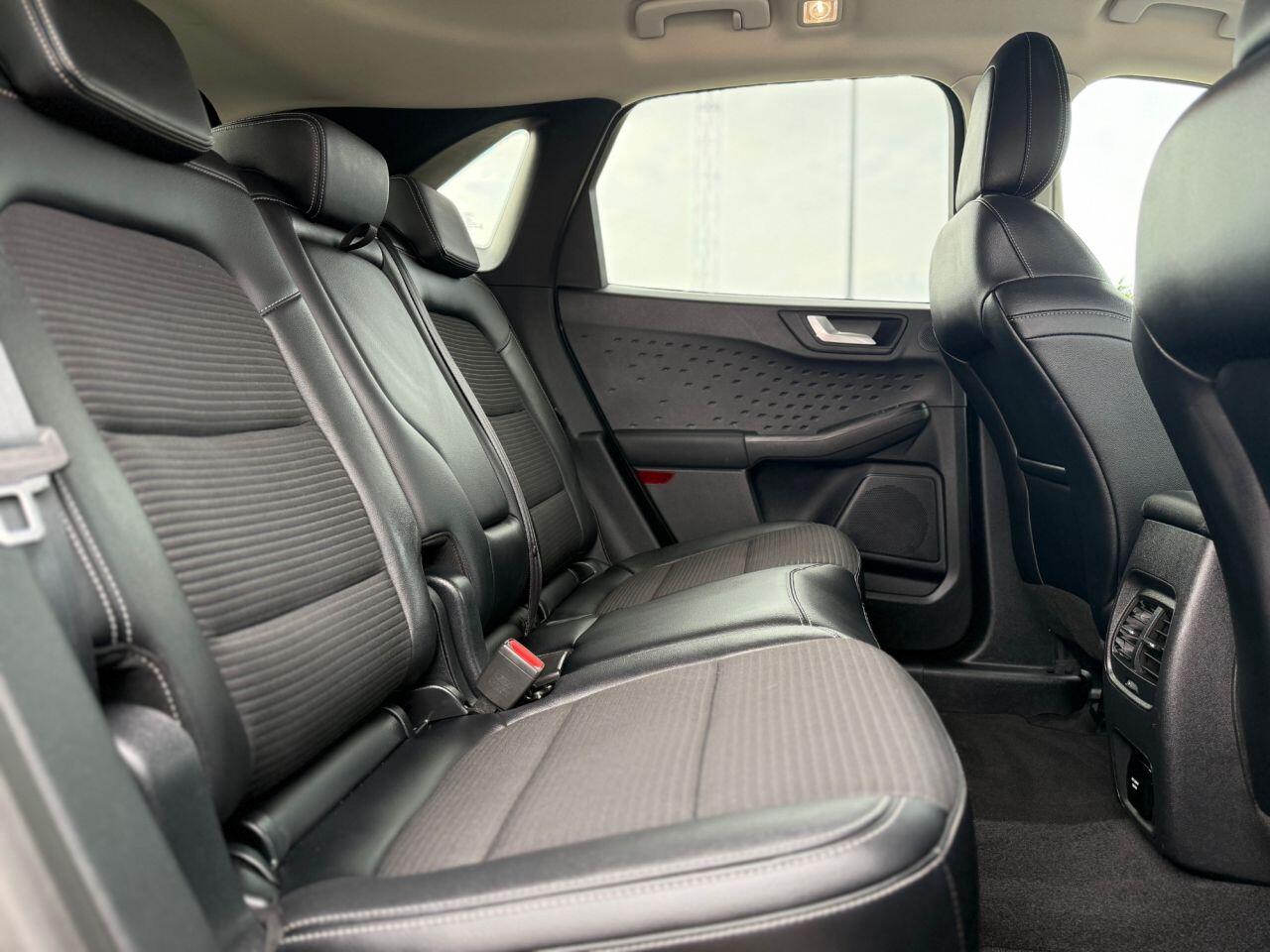 Ford Kuga view 13