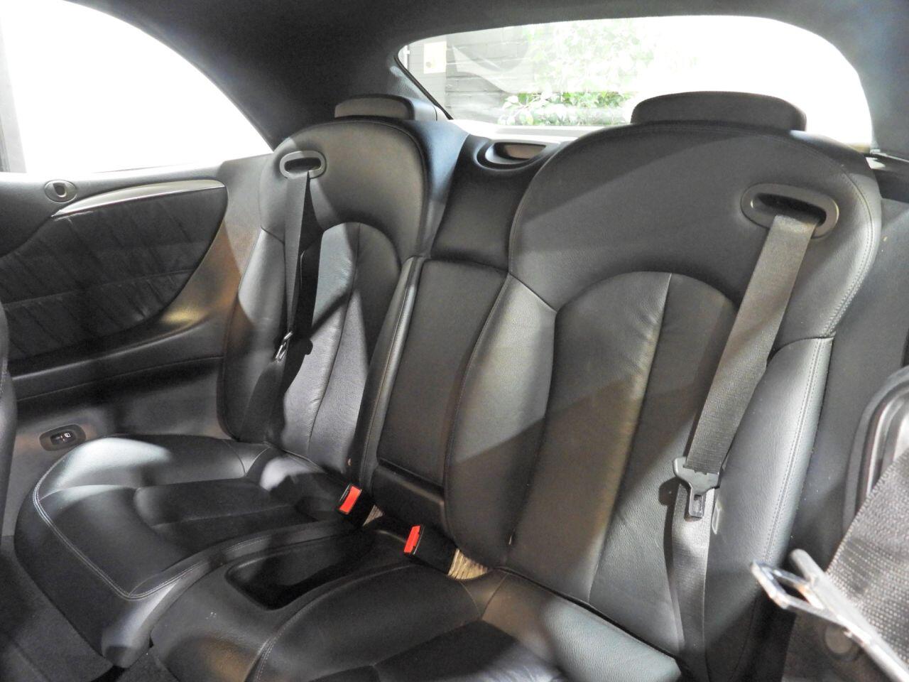 Mercedes-Benz CLK view 23