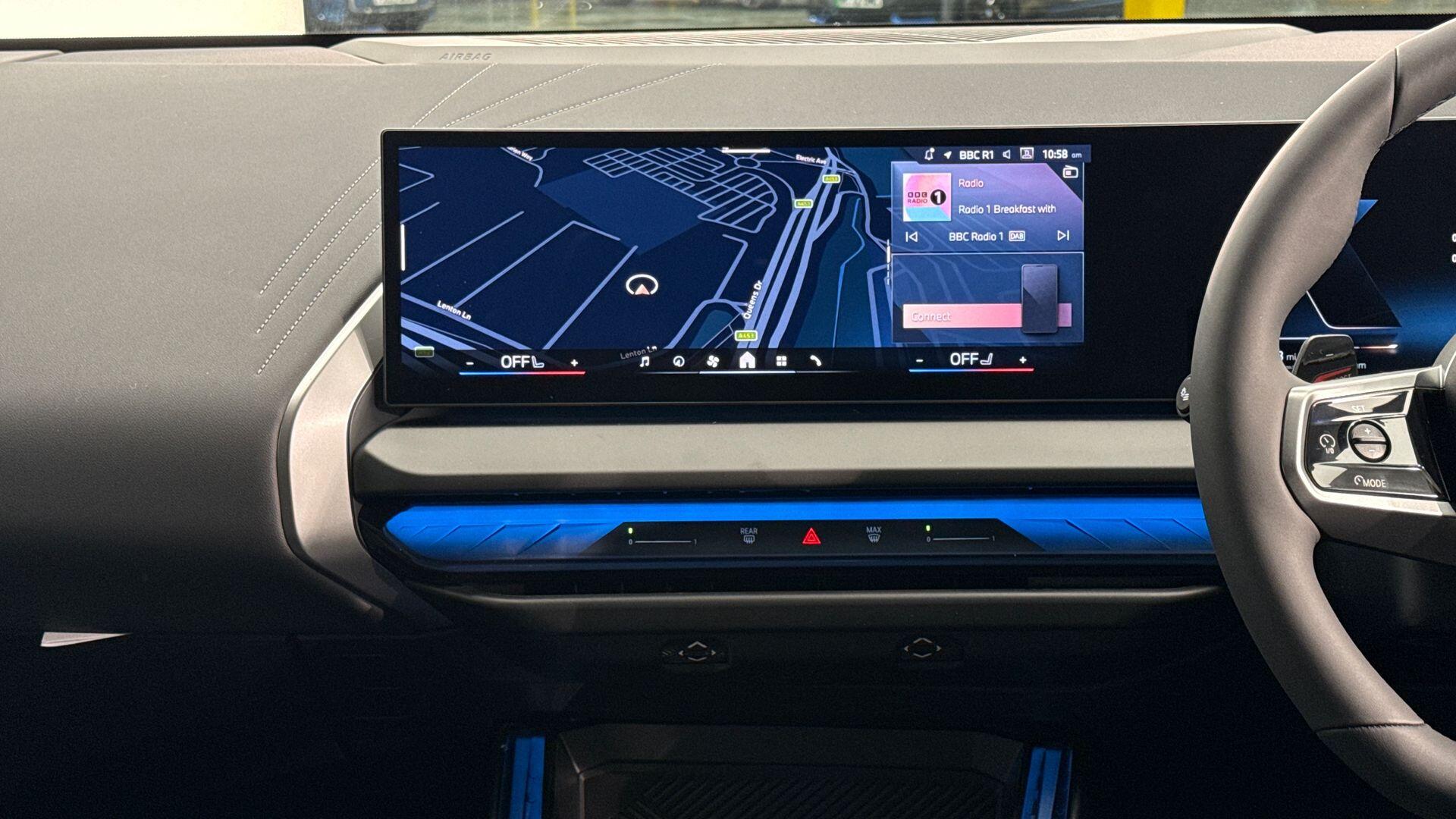 BMW X3 view 8