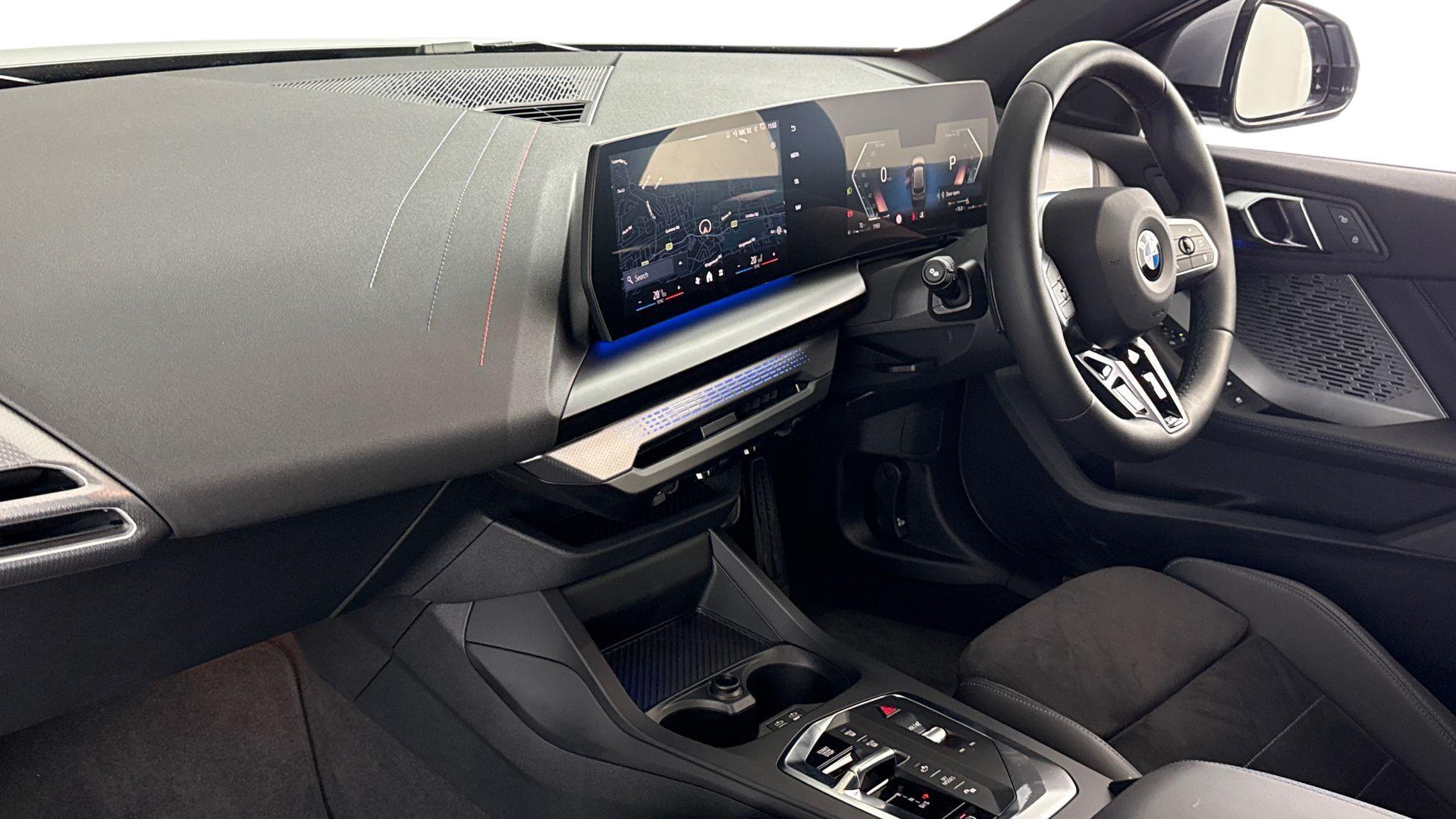 BMW 1 Series view 7