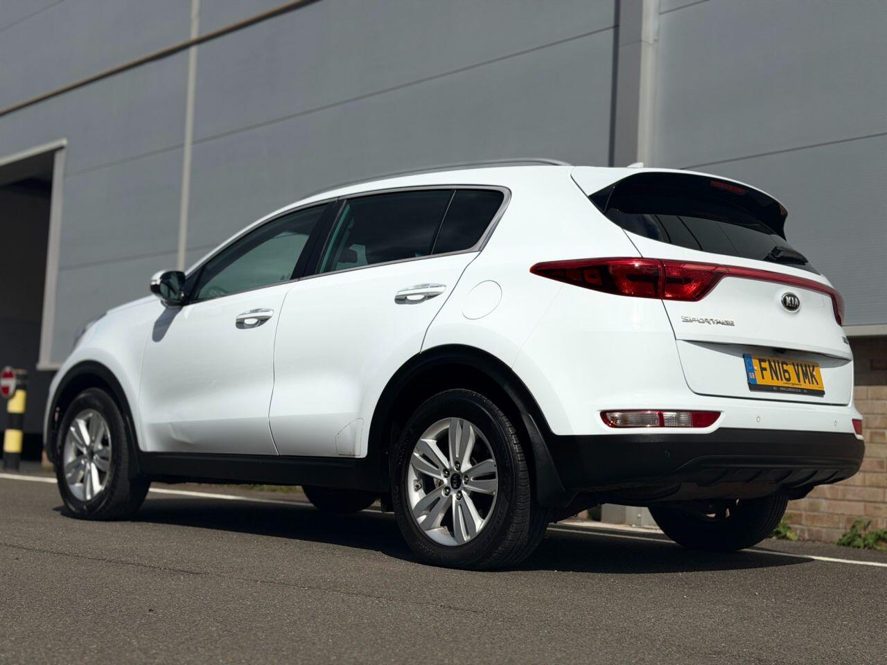 Kia Sportage view 39