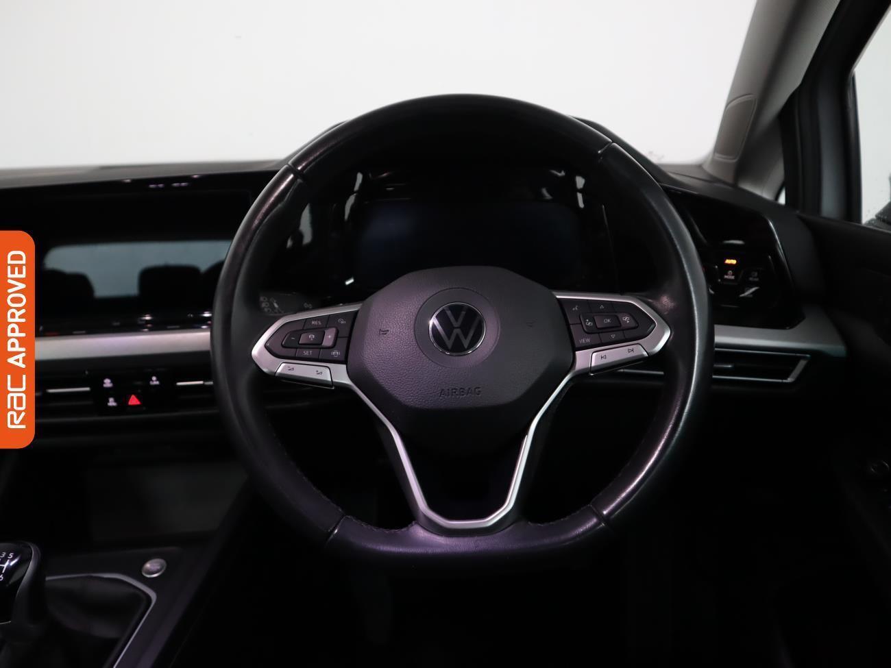 Volkswagen Golf view 9