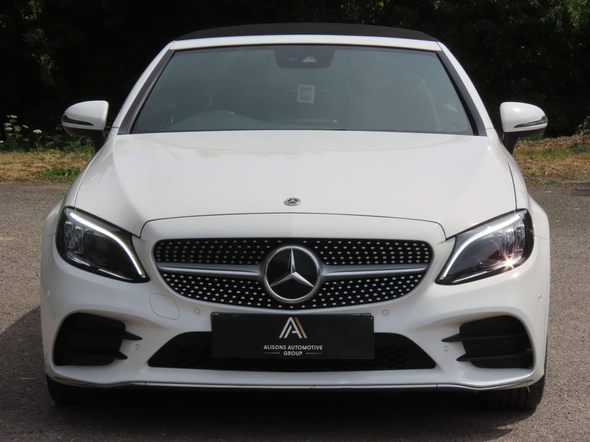 Mercedes-Benz C-Class view 4