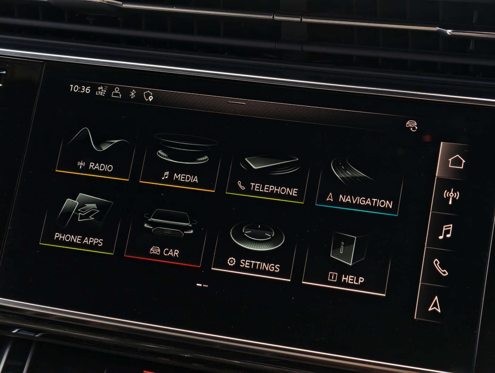 Audi SQ7 view 48