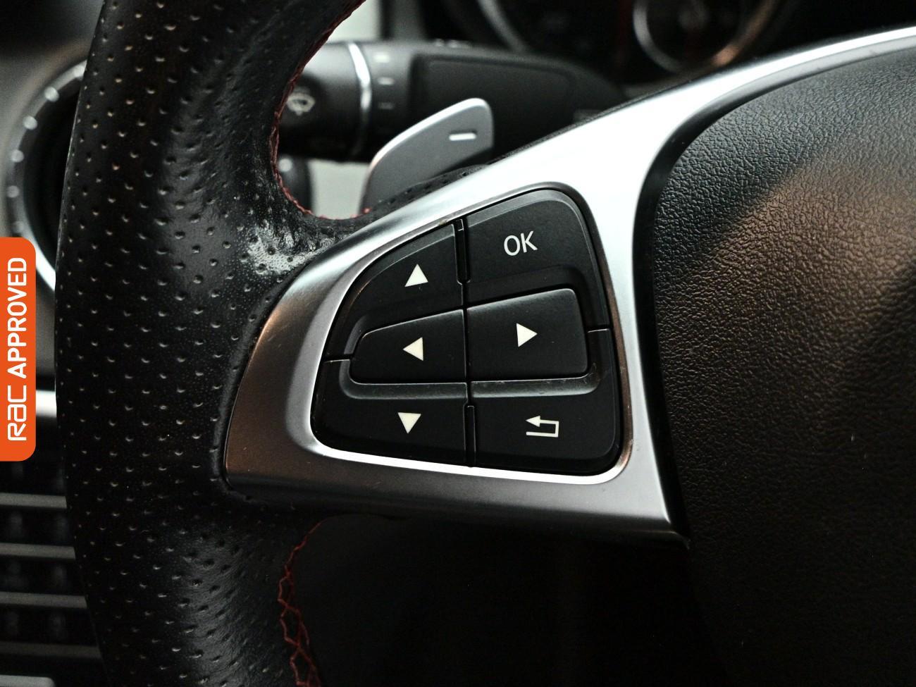 Mercedes-Benz Cla view 19