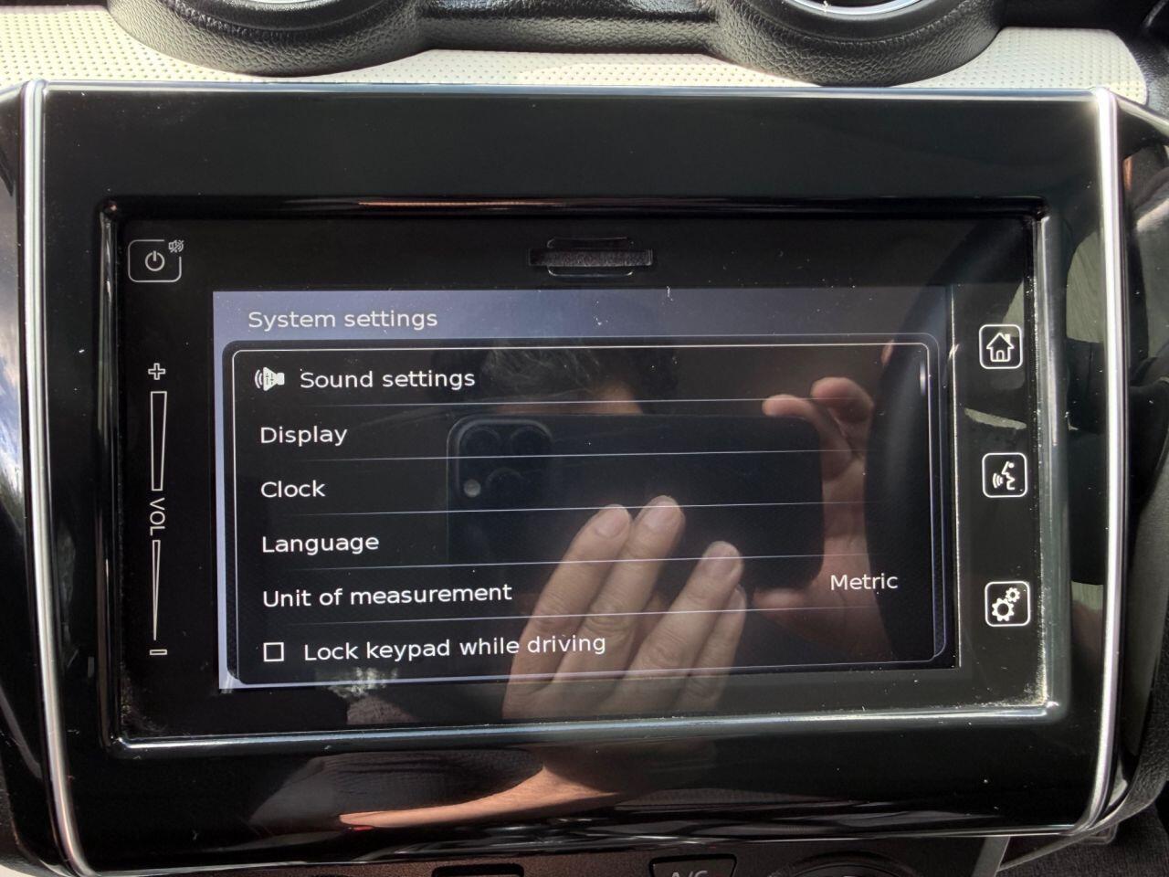 Suzuki Swift view 40