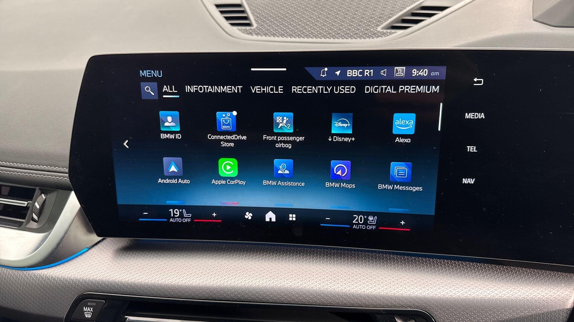 BMW iX1 view 27