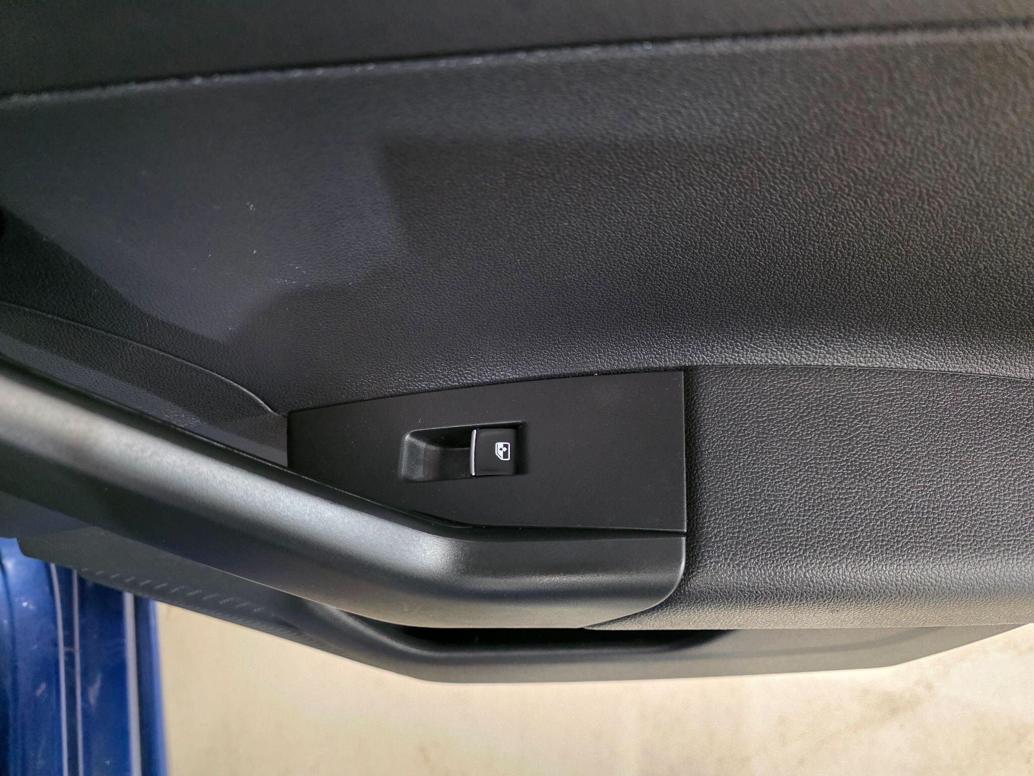 Volkswagen Taigo view 22
