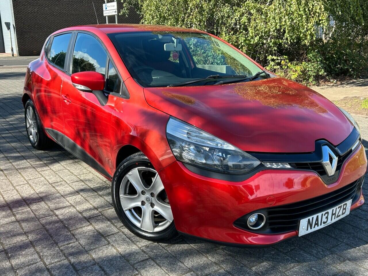 Renault Clio view 5