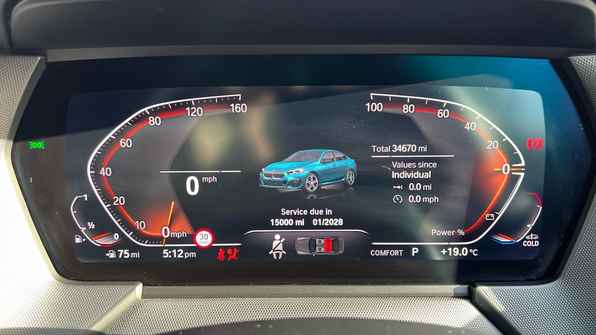 BMW 2 Series view 9