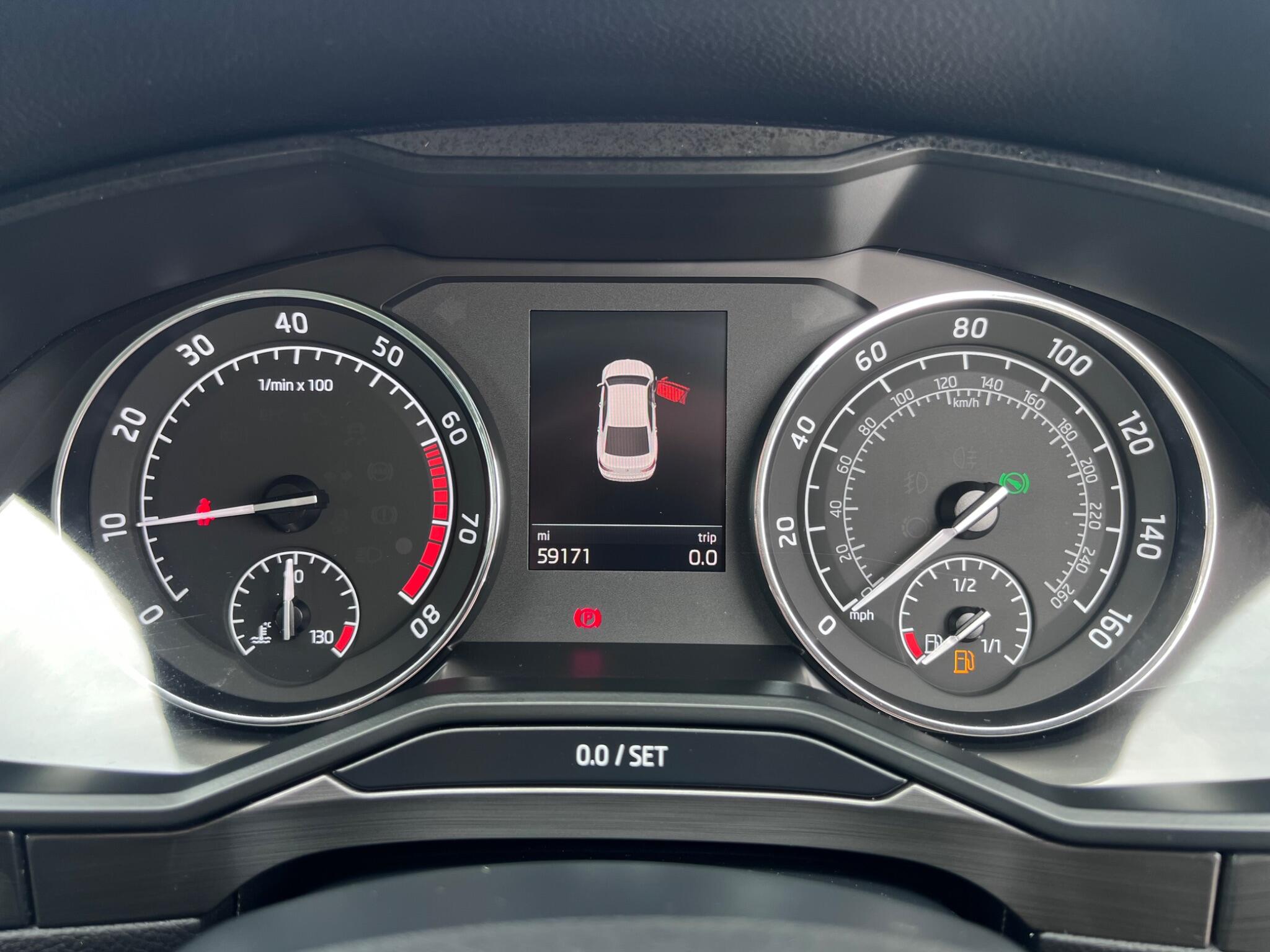 Skoda Superb view 27