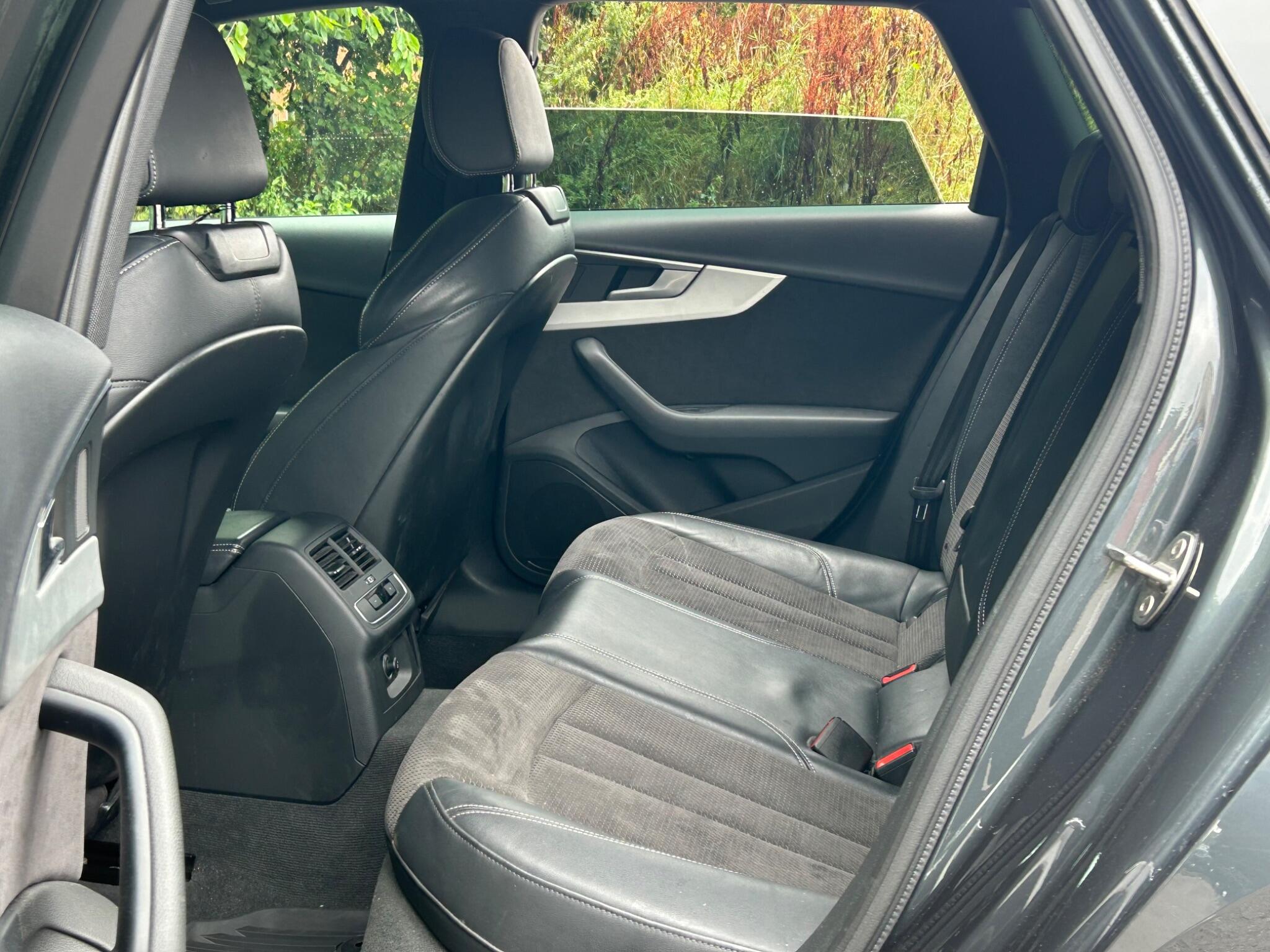 Audi A4 view 23