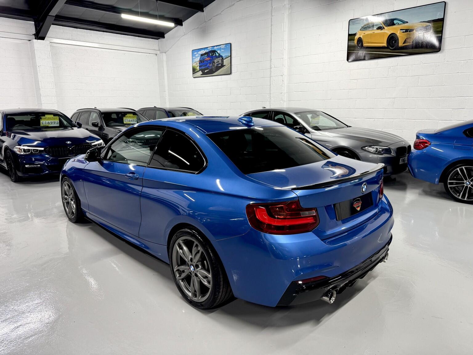 BMW 2 Series view 12
