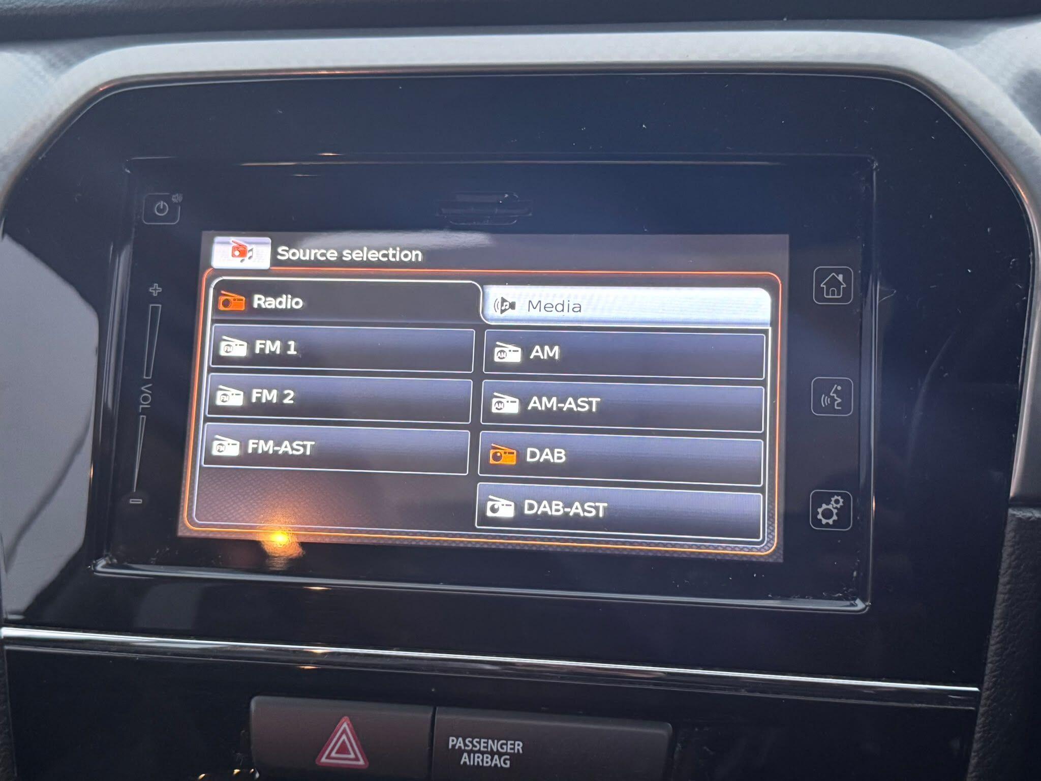 Suzuki Vitara view 40